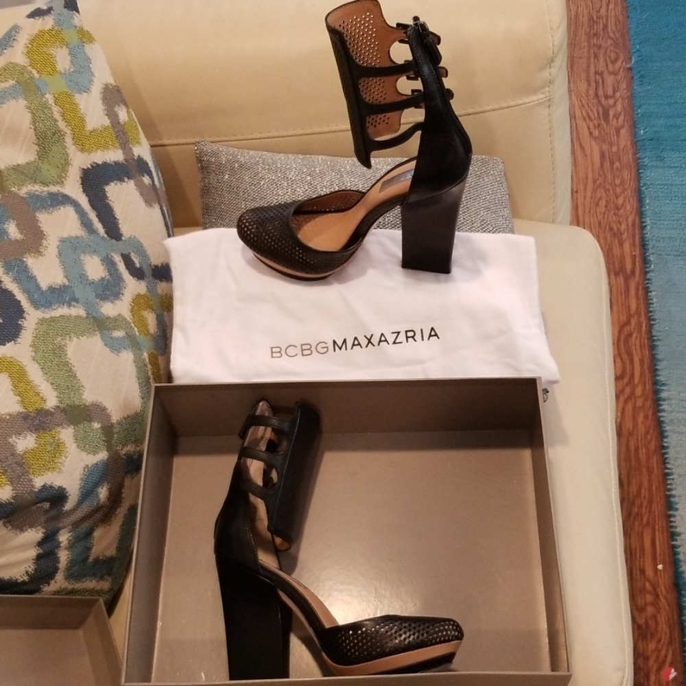 BCBG Maxazria Shoes